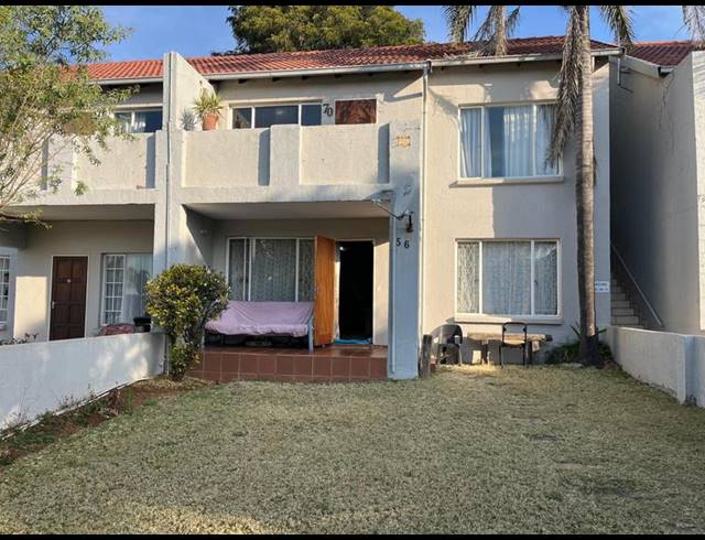 2 BEDROOM APARTMENT FOR SALE IN GLEN MARAIS